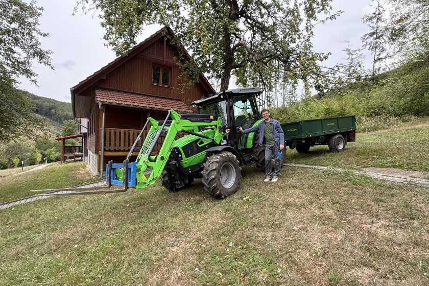  Rok s výherním traktorem: DEUTZ-FAHR 5080D Keyline pomáhá v Arše dál