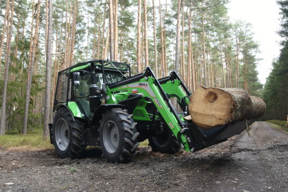 Využijte dotace na pořízení traktoru do lesa