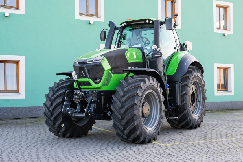 Ihned dostupné traktory DEUTZ-FAHR