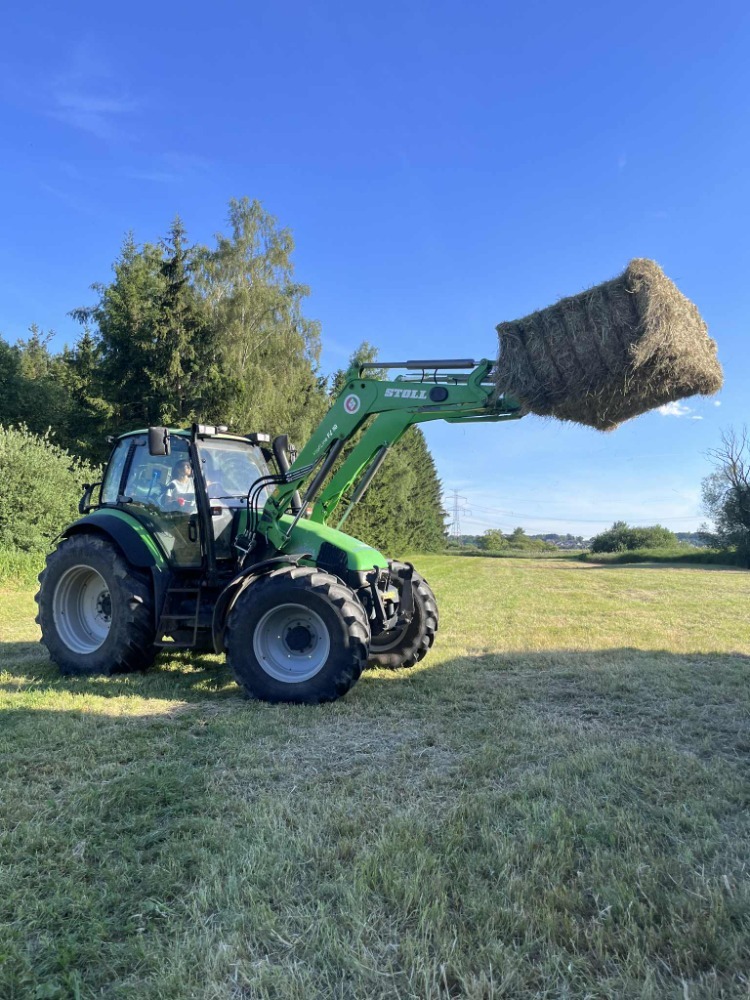 DEUTZ-FAHR Agrotron 120 DEUTZ-FAHR Agrotron 120