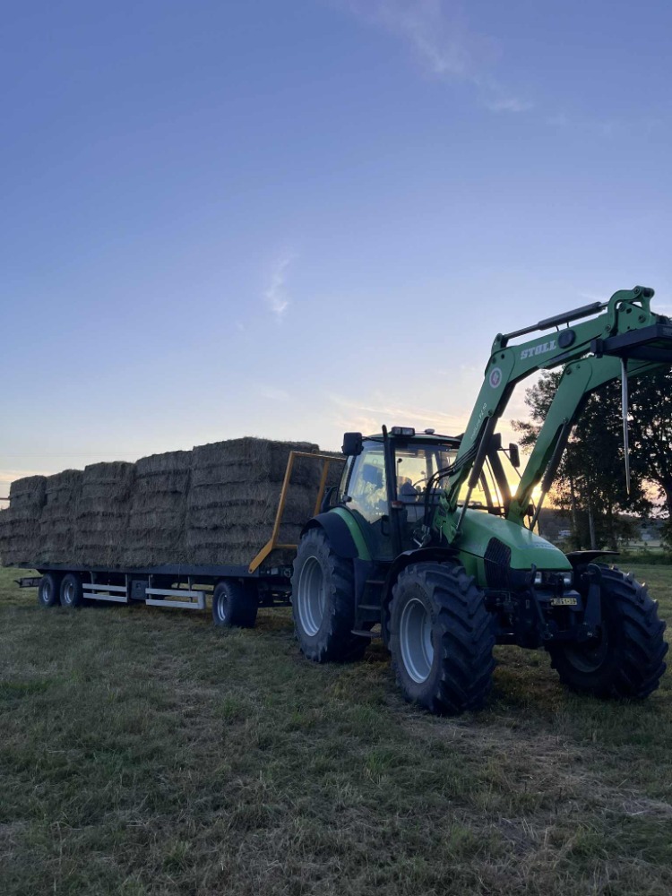 DEUTZ-FAHR Agrotron 120 DEUTZ-FAHR Agrotron 120